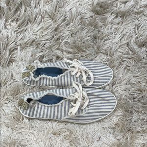 Sanuk blue and cream striped shoes